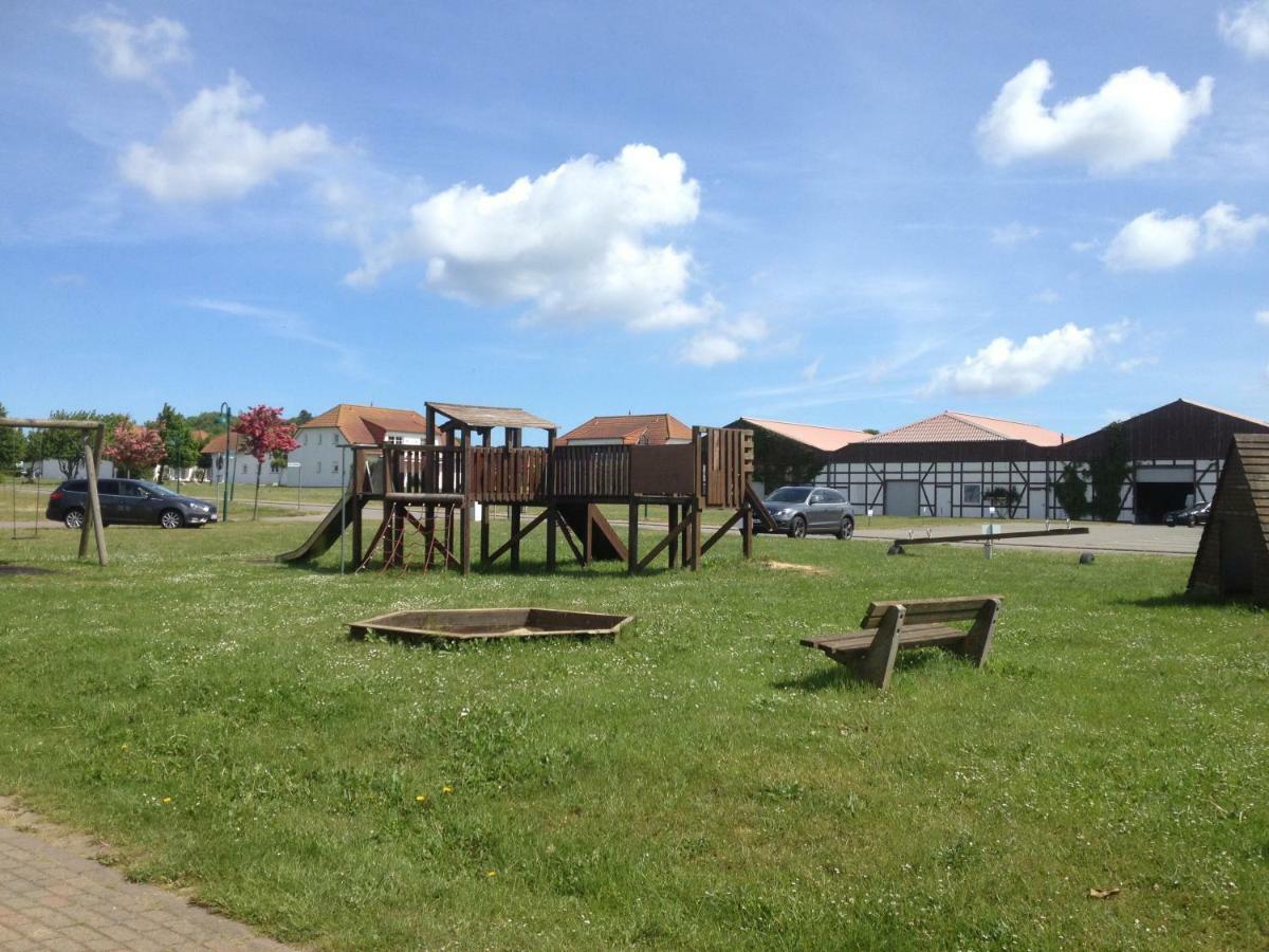 Ferienwohnung Möwe im Ferien-Resort Rügen Sagard Exterior foto